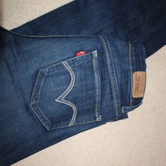 Levi's Mid Rise Skinny Jeans Size 4 - Picture 7 of 7